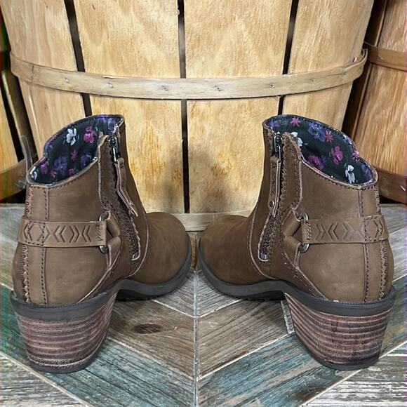 Teva Foxy Brown Nubuck Leather Zip-Up Block Heel Ankle Boots Womens Size 6.5 - Picture 8 of 12